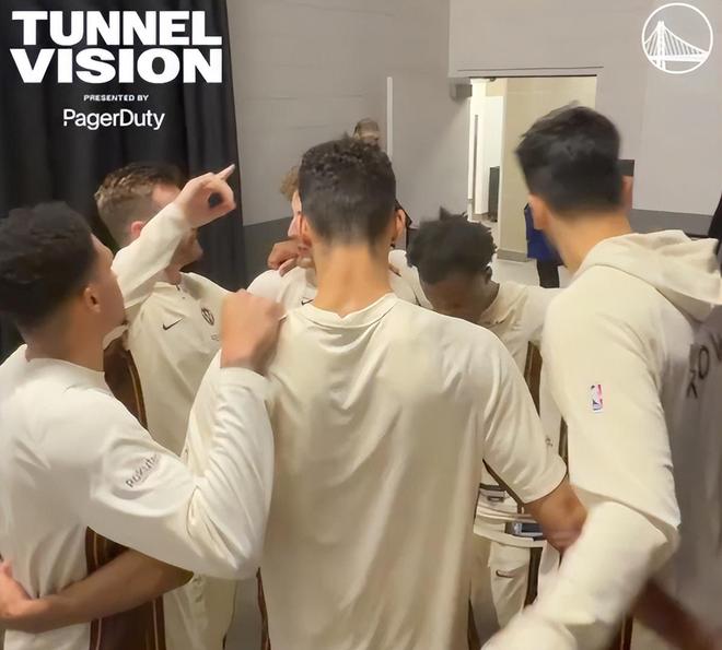 勇士客场惨败活塞吞下二连败 科尔无奈换下主力