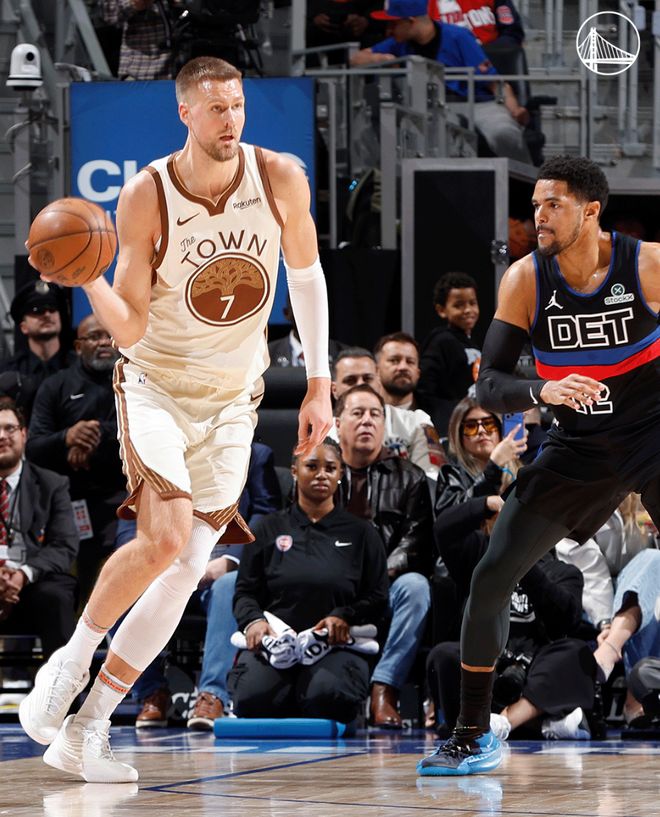 勇士客场惨败活塞吞下二连败 科尔无奈换下主力