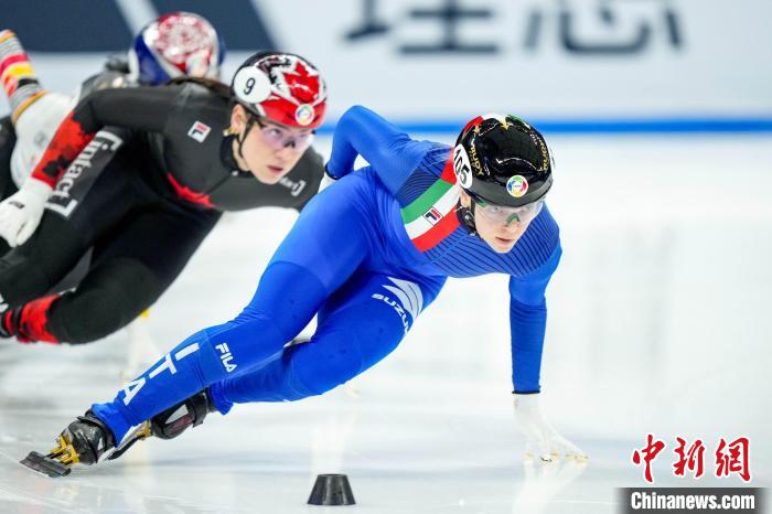 意大利滑冰名将方塔纳：35岁仍征战米兰冬奥会